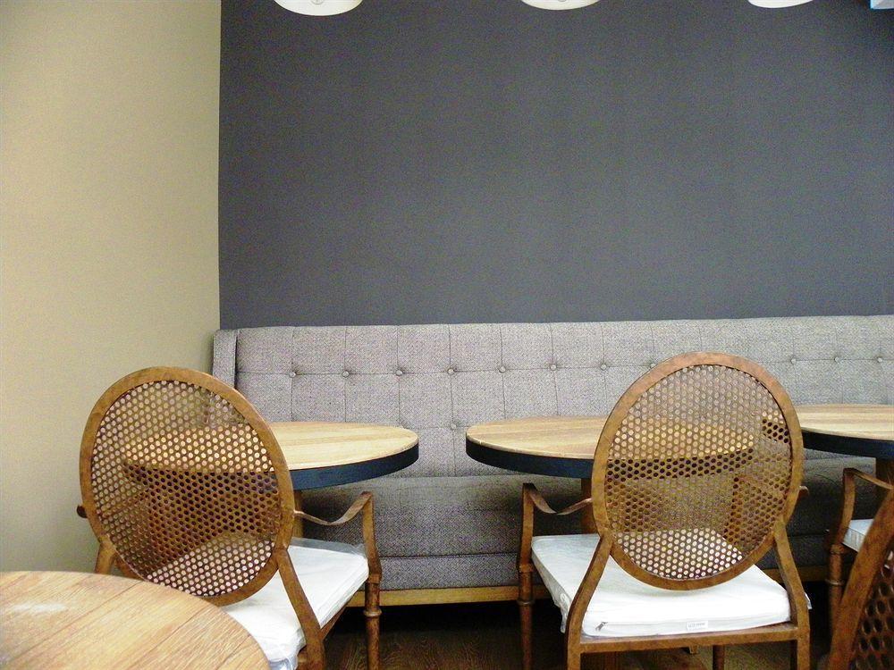 Hotel Les Terres Blanches Chatou Zewnętrze zdjęcie